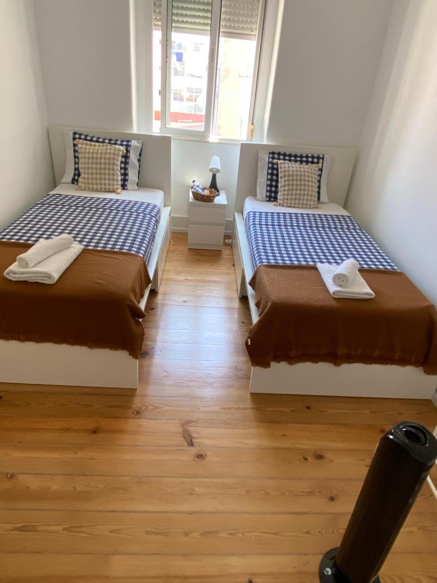 Quarto Do Bairro Lisbon Bagian luar foto