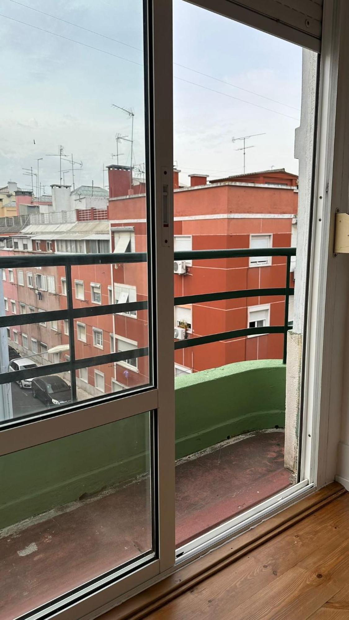 Quarto Do Bairro Lisbon Bagian luar foto