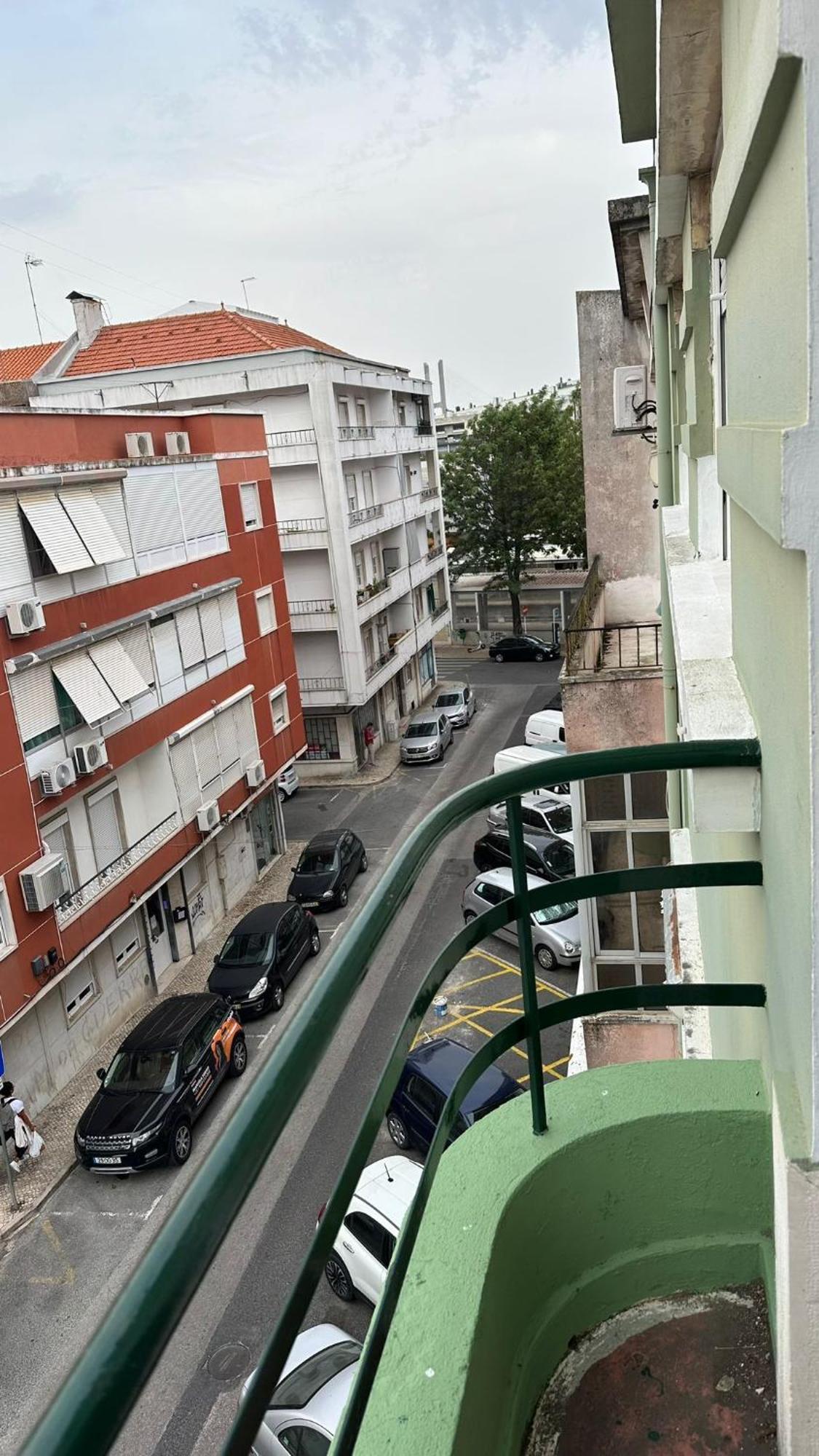 Quarto Do Bairro Lisbon Bagian luar foto